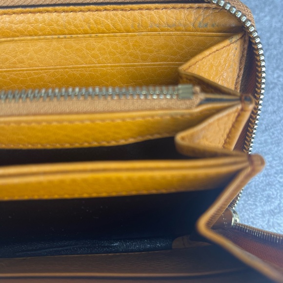 Gucci Orange Leather Soho Zip Continental Wallet w/Box - Picture 12 of 17